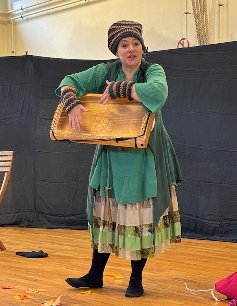 Bienvenue au théâtre : La Cigale et lA Fourmi